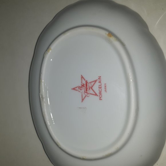 All The Trimmings Christmas Trinket Dish - Picture 2 of 2